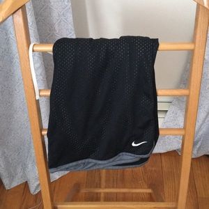 Nice mid length shorts